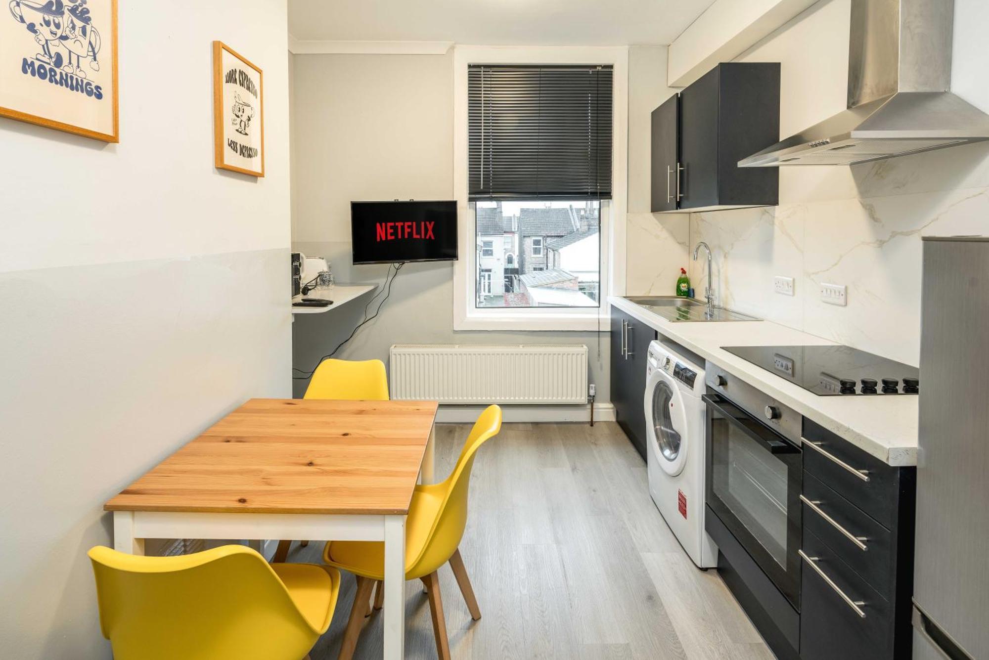 Free Parking, 2 Beds,Close To Train Station Bedford Esterno foto